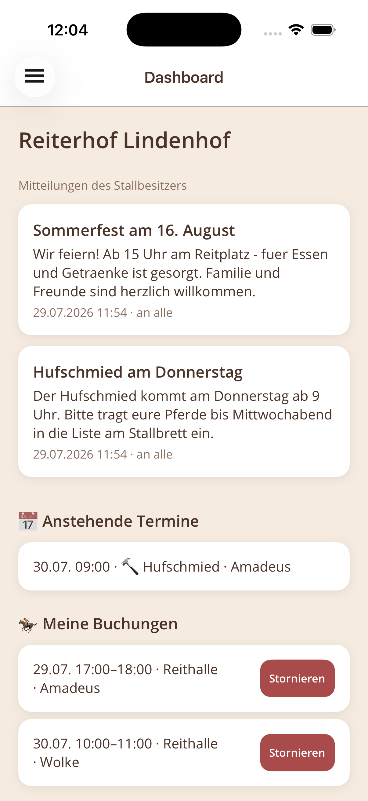App-Ansicht: Dashboard mit Mitteilungen, Terminen und Buchungen
